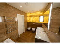  Park Avenue,  , , 3, 1402  8
