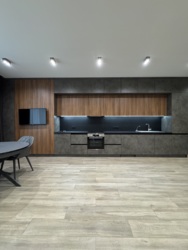  3-  (70 2)     - Park Avenue VIP, . 쳿 .  1