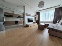  2 ,  Royal Tower  1
