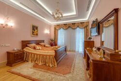  3- (144 2)    Renaissance Residence,   10  1