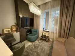   , ,   ., 24, .    10