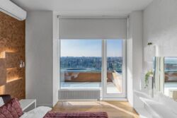   3-     Jack House, .  , 7  13