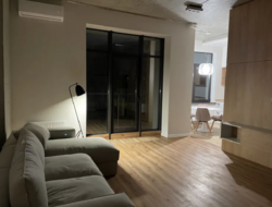  2-  (70 2)    Crystal Park,   42  4