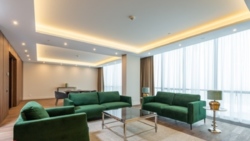       Hilton 5*. .   30  1