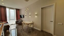 . , 37,  Royal Tower  12