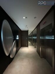 Taryan Towers,  ,  , .    ( ), 12.  22