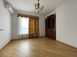  4-  (176 2)    Park View,  (º) 11  3