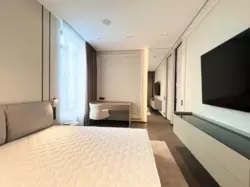     Triiinity    8