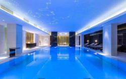       Hilton 5*. .   30  12