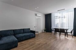 2-    Park Avenue VIP, . ,29  4