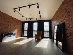  2    ,  Chicago Central House, .    2