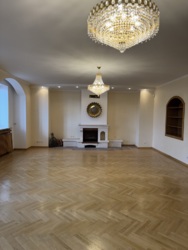  4-  (235 2)          20    .  18