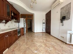  4-  (176 2)    Park View,  (º) 11  6