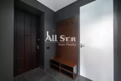  3- (100 2)     ,    19  5