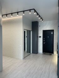  3- (81 2)     Tetris Hall,   2  5