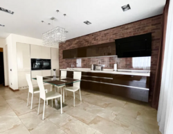 Park Avenue   | 1062 |    7
