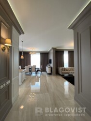  4-  (150 2)    Obolon Residences,   26  5