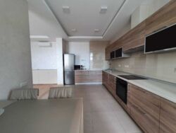  2 ,  Royal Tower  3