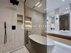  3 -   Park Avenue VIP,   , 180 2  14