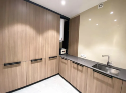   3- , 160 2   7  Carnegie Tower  11