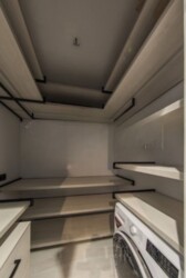 1- ,  Tetris Hall, . ĳ, 1/2  9