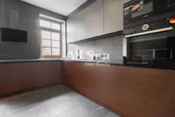  3- (100 2)     ,    19  15