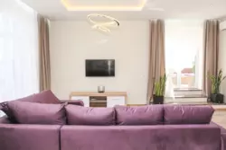   , ,   ., 53, .    4