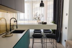  3-  (85 2)    Jack House,    7  2