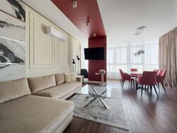  3   ,   , Jack House,   , 7  3