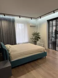   AuRoom 902,  20/82    7