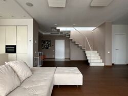  '  | Diplomat hall'. . , 59  10