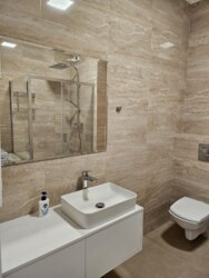   , , - . (), 15, .    9