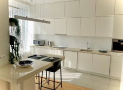  3-  (130 2)    Skyline,   26  10