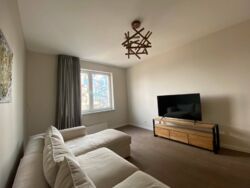   , ,  . (), 4, .   18