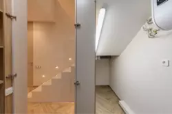     53  17