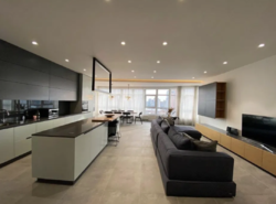  3- , 160 2   7  Carnegie Tower  6