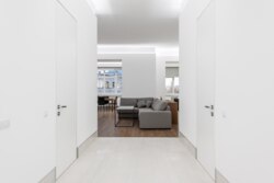  3-  (172 2)   Residence Botanique  . , 29  13