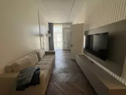   , ,   ., 5, .     1