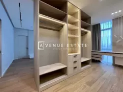  3 -   Park Avenue VIP,   , 180 2  15