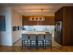  4-  (135 2)    Skyline  26  16