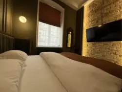   , ,  ., 22, .    9