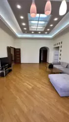 Вул. Велика Житомирська,25/2 будинок після реконструкції фото 1 Вул. Велика Житомирська,25/2 будинок після реконструкції фото 1