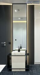 Taryan Towers,  ,  , .    ( ), 12.  19