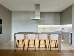   !  Pechersk Hills Residence, . ̳  3