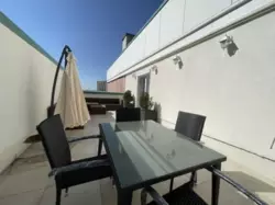   , ,   ., 53, .    10