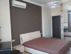 Оренда трикімнатної квартири в ЖК Smart Plaza Polytech фото 4 Оренда трикімнатної квартири в ЖК Smart Plaza Polytech фото 4