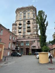 Здається 3-кімнатна квартира на Хрещатику фото 8 Здається 3-кімнатна квартира на Хрещатику фото 8