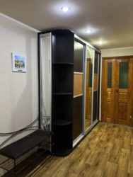 2-кімнатна на аренду Центр, пл. Б. Хмельницького 2-9 ет. АГО фото 4 2-кімнатна на аренду Центр, пл. Б. Хмельницького 2-9 ет. АГО фото 4