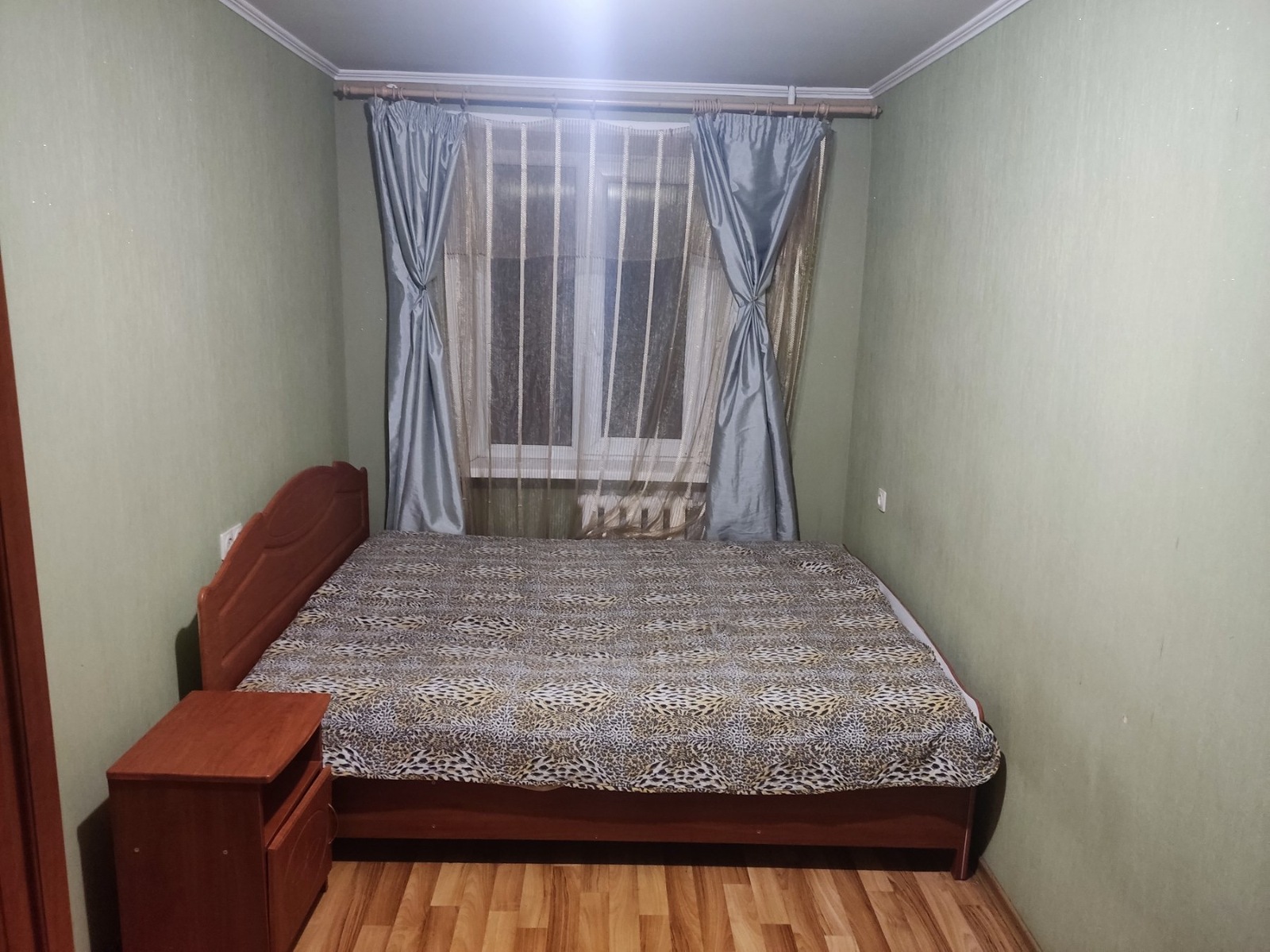 Сдам комнату в 2-х квартире 12 квартал район Терры фото 1 Сдам комнату в 2-х квартире 12 квартал район Терры фото 1