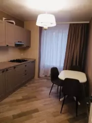 1       8